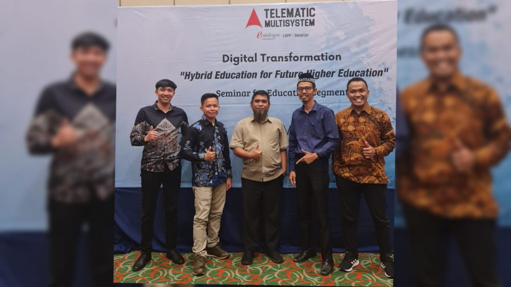 Kolaborasi Perguruan Tinggi dan Industri Teknologi Informasi Prodi Teknologi Rekayasa Internet